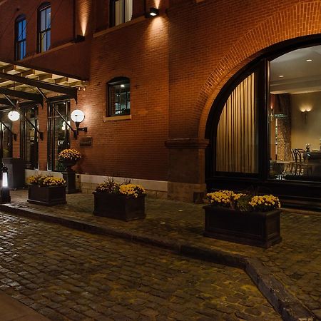 The Charmant Hotel Ла-Кросс Экстерьер фото